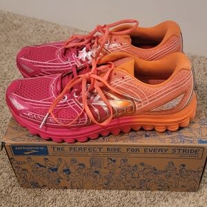 Women's Brooks Running Shoes
